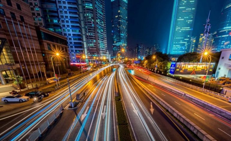 управлять работой ЖКХ